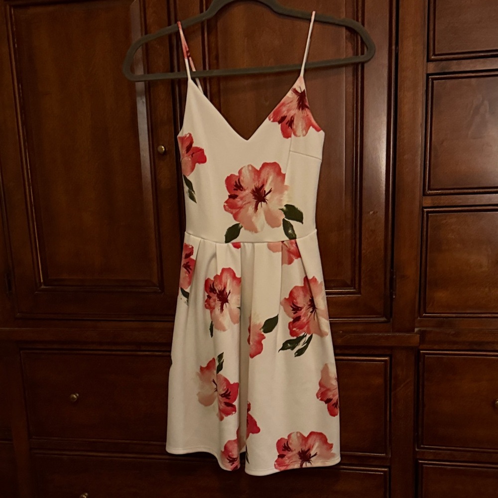 Soprano Pink Floral Mini Dress